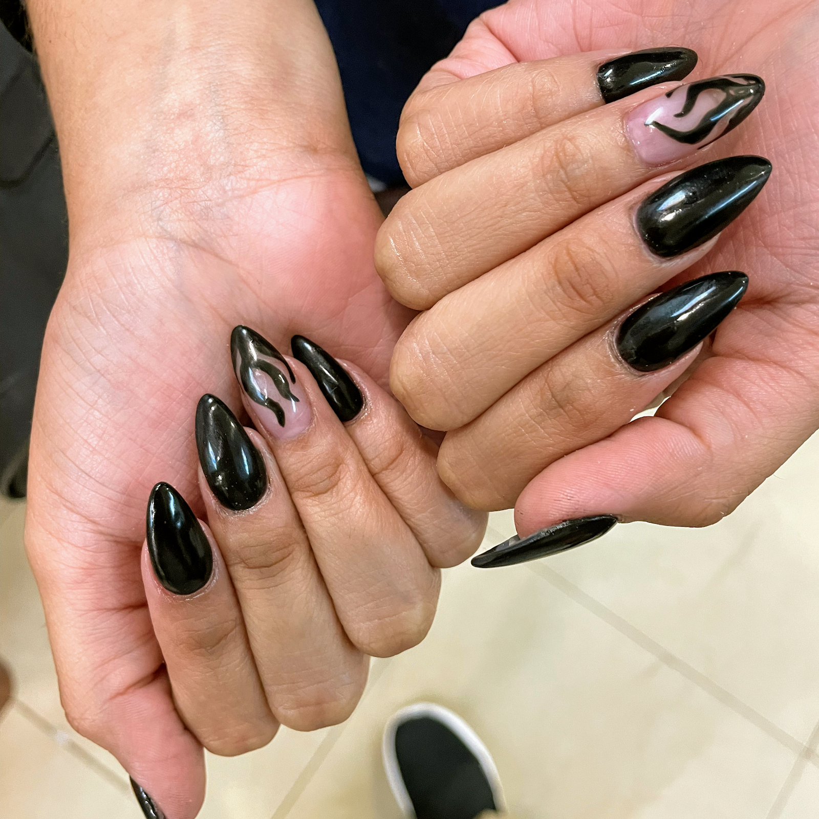 Essence Nail Spa nail photo 6